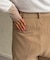 テーパードパンツ