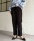テーパードパンツ