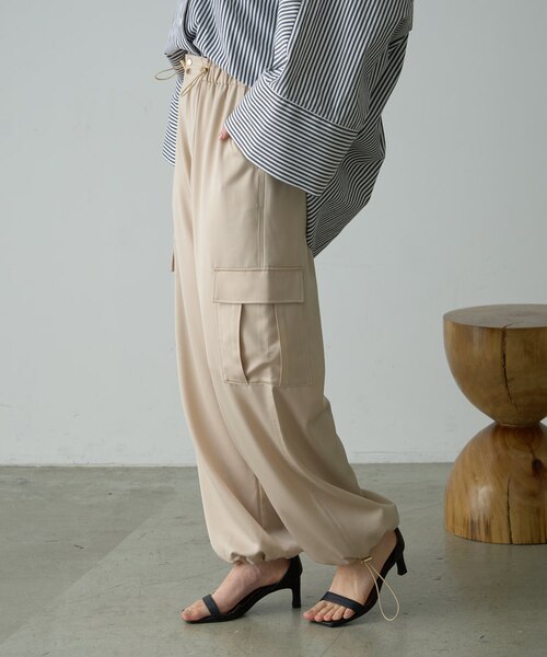 GALLARDAGALANTE【R JUBILEE】パラシュートパンツ/別注 GALLARDAGALANTE【R JUBILEE】パラシュートパンツ/別注 - メルカリ