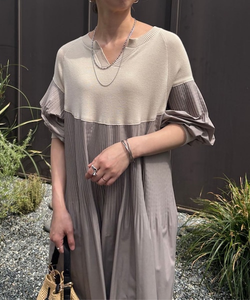 一枚で主役級／夏でも快適】ドッキングプリーツワンピース｜ガリャルダ