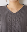 ケーブルVネックニット