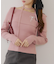 オフショルブローチ付きニット