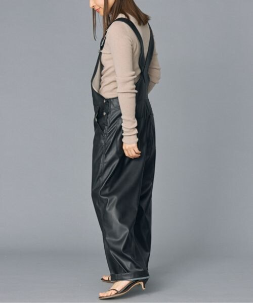 フェイクレザーオーバーオール｜ﾊﾞﾋﾞﾛﾝｽﾄｯｸのアウトレット通販｜三井