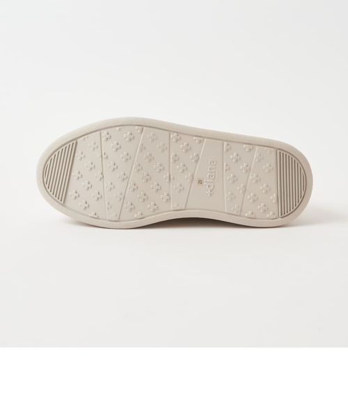 軽量】フロントジップスニーカー｜ダイアナのアウトレット通販｜三井