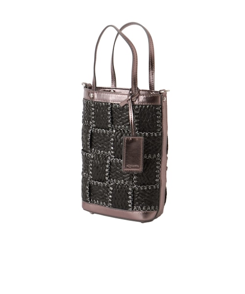 DIANA メッシュ編みバッグ 縦長フォルムですっきり♪メッシュ編みBAG｜ダイアナのアウトレット