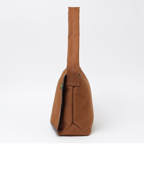 BRADY: WAVER|シップス アウトレットのアウトレット通販|三井 BRADY: WAVER|シップス アウトレットのアウトレット通販|三井