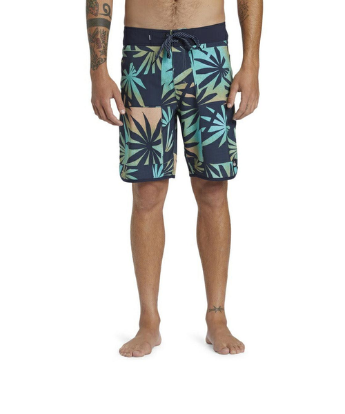 OUTLET】Quiksilver HIGHLINE SCALLOP 19 ボードショーツ メンズ