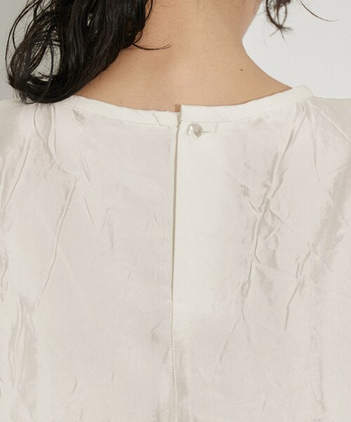 グロッシーTブラウス｜アダムエロペのアウトレット通販｜三井