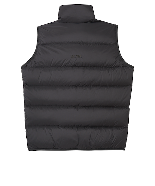 プレミアムバンダイ 志布戸未来ロゴテープダウンベスト 爆上戦隊ブンブンジャー ブンピンク／志布戸未来 ロゴテープ