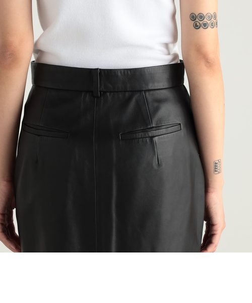 ラムレザーIラインロングスカート｜トゥモロ－ランドのアウトレット