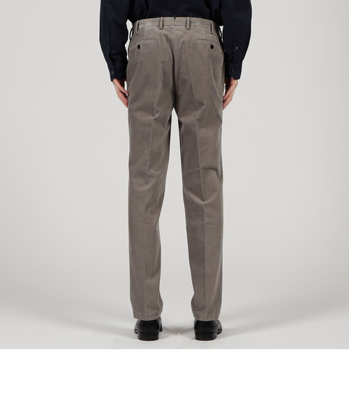 ストレッチコーデュロイ スリムストレートパンツ｜トゥモロ－ランドの