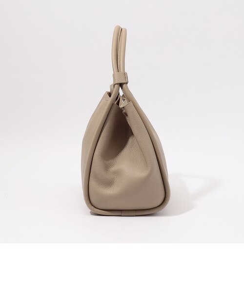 FEEL AND TASTE ATELIER MIDDLE ハンドバッグ｜トゥモロ－ランドの