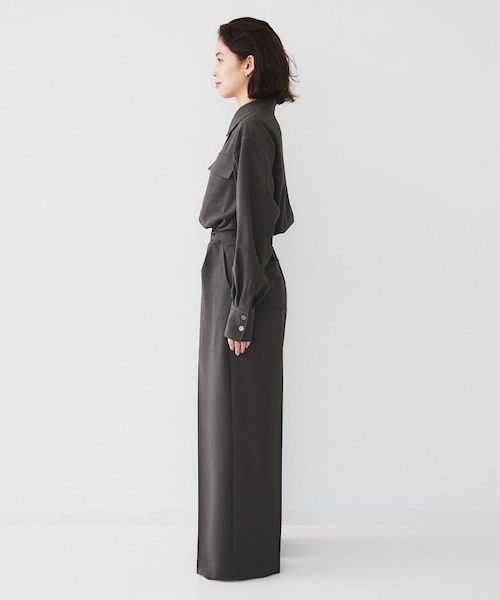 朝比奈 彩×Oggi×UNTITLEDコラボ・シャツカラーオールインワン 朝比奈 彩×Oggi×UNTITLED スペシャルコラボ】シャツカラー