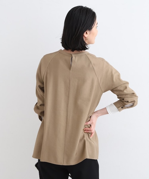 洗える／タックデザイン】モックネックオーバーブラウス｜ワールド