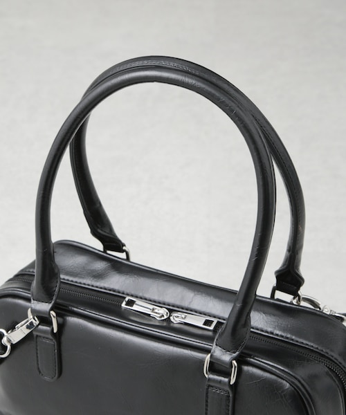 【新品未使用（希少）】ユニクロ U 2WAYスクエアボストンバッグ 新品未使用（希少）】ユニクロ U 2WAYスクエアボストンバッグ