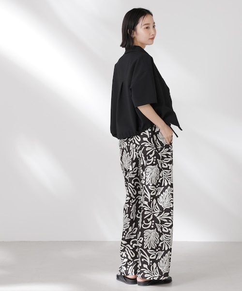 ボタニカルプリントイージーワイドパンツ(セットアップ可)｜ナノ_