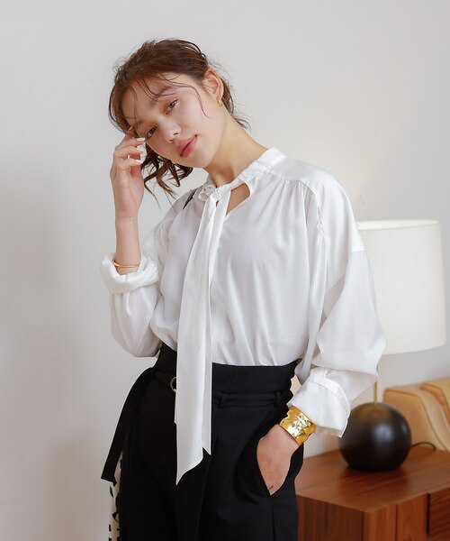 前後 2WAYギャザーボウタイブラウス｜デザインワークスのアウトレット