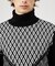変形千鳥ジオメトリックタートルネックニット