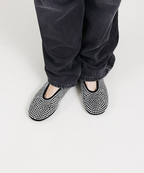 TONY BIANCO 】MADISON／ビジューフラットシューズ｜デザイン