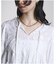 3D FLORAL EMBROIDERY BLOUSE