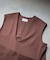 CHIGNON cardboard Vneck vest