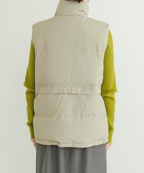 新品■アーバンリサーチ　定価1.3万　シャイニー　フーデッドダウンベスト　ネイビー　2WAY　サイズL　URBAN RESEARCH | [アーバンリサーチ アイテムズ] ダウンジャケット 撥水機能