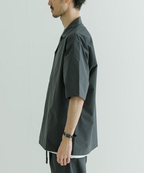 アーバンリサーチ撥水SOLOTEX STRETCH SHORT-SLEEVE detail017-4-1400x1680.jpg