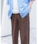 1-tuck スリムフィットスラックス