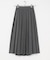 プリーツロングスカート