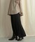 サテンストレートナロースカート