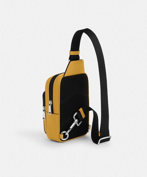 公式】レーサー スリング パック|コーチ アウトレットの 公式】レーサー スリング パック|コーチ アウトレットの