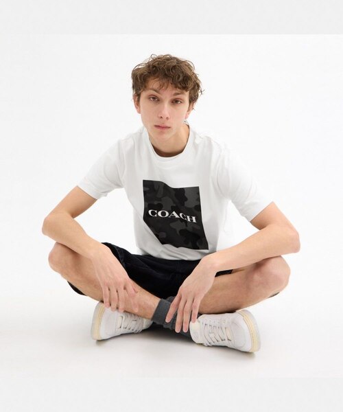 公式】カモ クラシック Tシャツ|コーチ アウトレットの 公式】カモ クラシック Tシャツ|コーチ アウトレットの