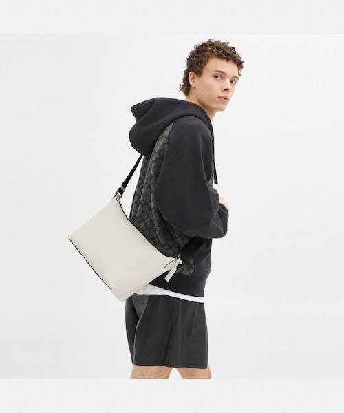 公式】フィン クロスボディ バッグ｜コーチ アウトレットの