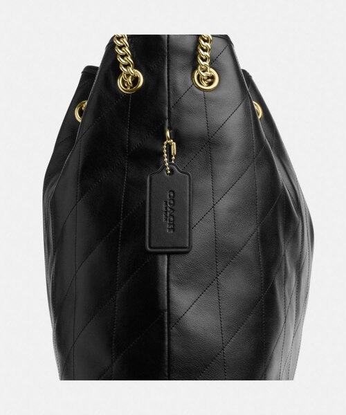 公式】エヴリン ラージ ショルダー バッグ・キルティング｜コーチ