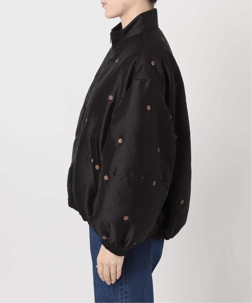 中わた刺繍ブルゾン｜ベーセーストックのアウトレット通販｜三井