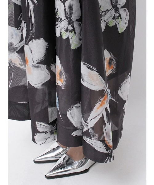 OUNNOUN】シアータックワンピース｜マーキュリーデュオの通販｜&mall