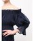 2WAYオフショル五分袖シャーリングブラウス