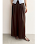 シルエットタックワイドパンツ