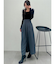 タックデザインフレアパンツ