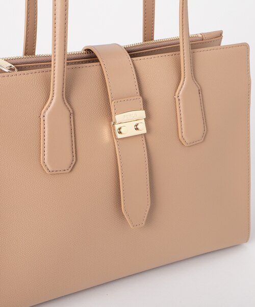 METRO M TOTE｜フルラのアウトレット通販｜三井アウトレットパーク