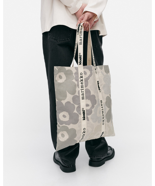 新品未使用 Carrier Midi Unikko ファブリックバッグ Marimekko｜【日本限定】Carrier Midi Unikko ファブリック