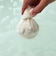 LUSH やさしさに包まれて バスボム 入浴剤 数量限定 ギフト プレゼント お風呂 高保湿 オーツ麦 カカオバター 乾燥肌 敏感肌 癒やし 贈り物 ラッシュ 公式