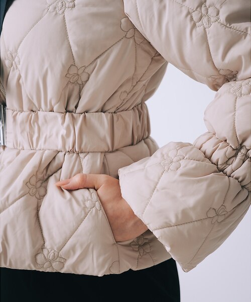 オリジナルロゴフラワー刺繍中綿ジャケット｜セルフィストの通販