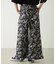 FRILL HEM CAMO PANTS