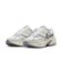 WFJ3794　W AL8　103WHT/M SILV　680243-0005