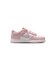 KHV0930　17-22 DUNK LOW BP　100WHT/PNKGLZ　688501-0001