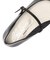 JE80240　MARY JANE 1　BLACK　692578-0001