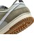 MIB6399　DUNK LOW RETRO SE　002LT SIL/WHT　695806-0003