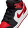 KHV4444　17-22 JORDAN 1 MID SE (PS)　006BLK/V RED　704372-0001