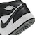 KFB9909　225-25AIR JORDAN 1 MID SE　001OFFNOR/BLK　704078-0001